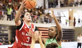 Tras firmar con el Benfica, mexicana Mariana Valenzuela conquista la Supercopa de Portugal de Basquetbol