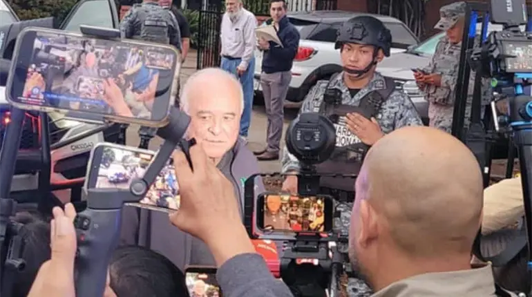"Las cosas no van bien en nuestro pa&iacute;s: Ruffo Appel a su llegada a Ensenada