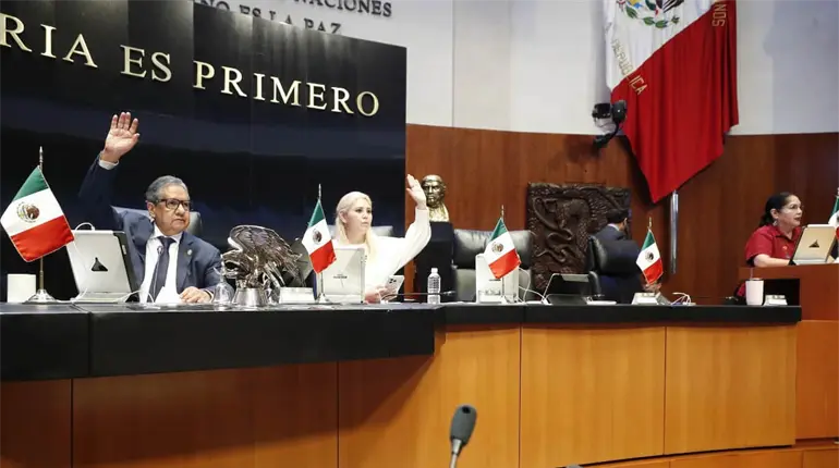 Aprueban reforma contra la doble nacionalidad en candidaturas