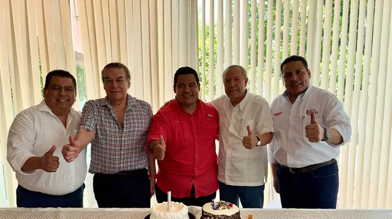 Juntos por Tabasco se re&uacute;nen con Gustavo de la Torre Zurita