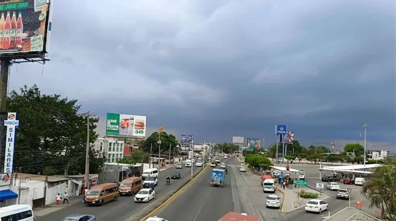 Prev&eacute;n ambiente caluroso con lluvias en regiones de Tabasco este mi&eacute;rcoles