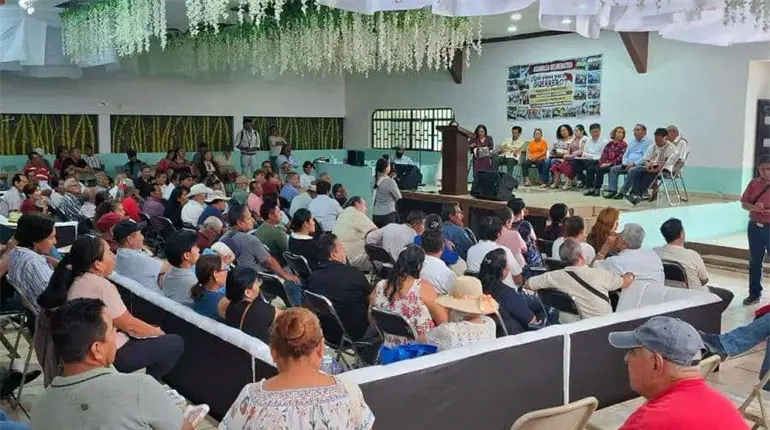 Movimiento "Obradoristas de Guerrero", pide renuncia de Ariadna Montiel y Citlalli Hern&aacute;ndez Mora