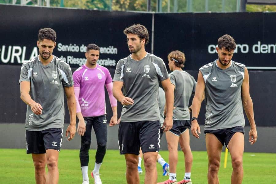 Messi es oficializado como nuevo propietario del Eldense de la Segunda División de España