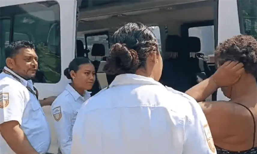 INM asiste a mujer migrante con comportamiento agresivo en La Manga