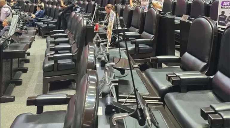 Diputados dejan solo a secretario de Hacienda en segunda parte de su comparecencia en San L&aacute;zaro