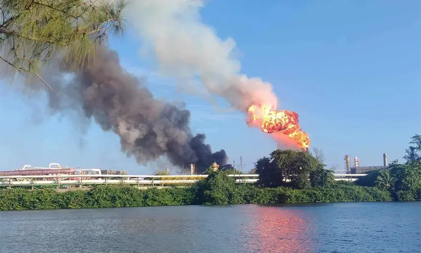 Ante reportes de incendio en la Refinería Olmeca, Segotab destaca existencia de protocolos de emergencia