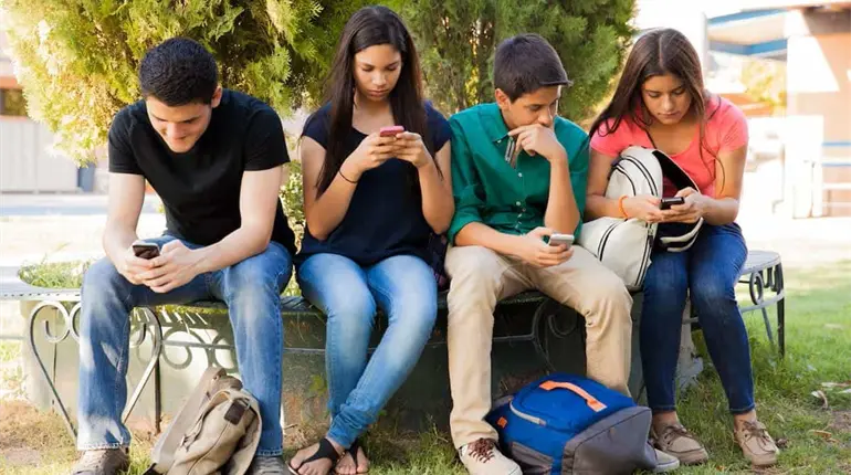 19 % de los j&oacute;venes de 18 a 24 a&ntilde;os en M&eacute;xico no trabajan ni estudian: OCDE