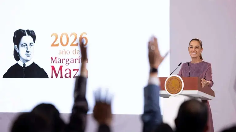 Sheinbaum rechaza sanci&oacute;n contra memes; reforma va contra fraudes