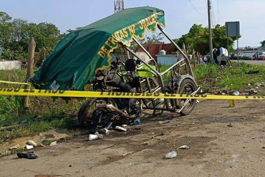 2 muertos y 5 heridos deja accidente en la Teapa-Villahermosa 2 muertos y 5 heridos deja accidente en la Teapa-Villahermosa