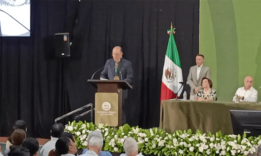 Asume Pérez Lanz, como el primer tabasqueño, rector de la Universidad Olmeca