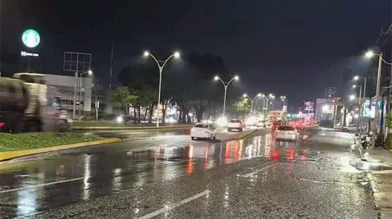 Prev&eacute;n lluvias puntuales fuertes para Tabasco este viernes