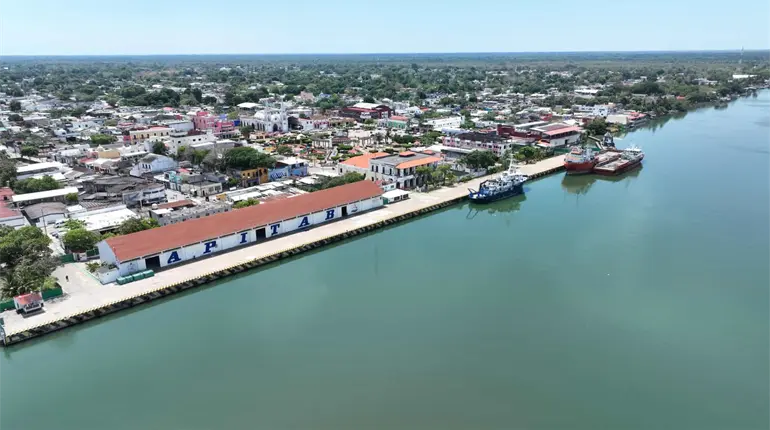Promueven arquitectos &acute;Centla 2040&acute;; buscan que sea un Centro Pesquero y un Puerto Industrial