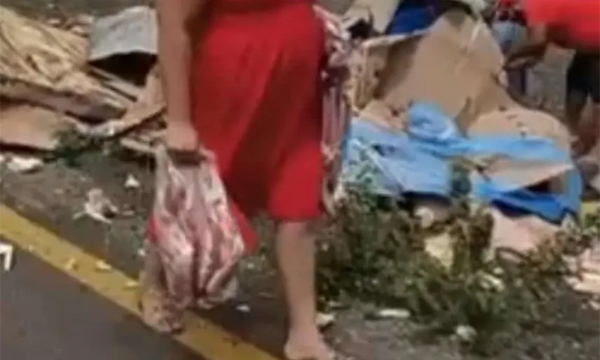 Rapiñan carne tras volcadura de camioneta en la Villahermosa-Macuspana