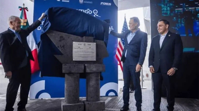 Cuestiona Sheinbaum al Gobernador de Quer&eacute;taro y a embajador Ronald Johnson por academia policial internacional
