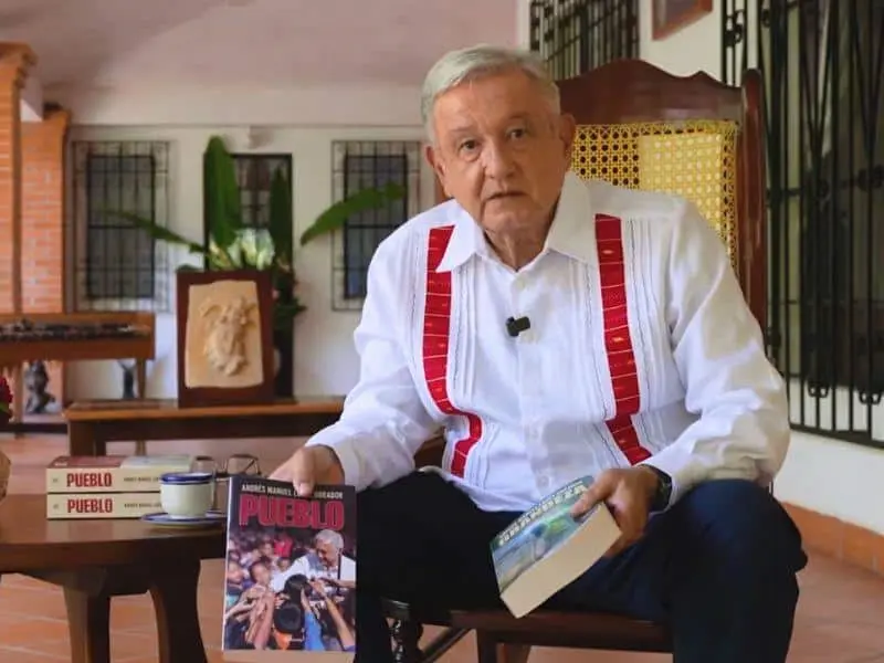 En su nuevo libro, AMLO califica como "canallesco" retiro de la visa a su hijo Andy López En su nuevo libro, AMLO califica como "canallesco" retiro de la visa a su hijo Andy López
