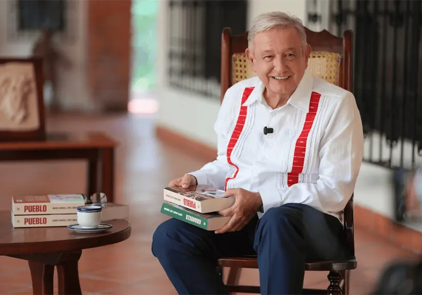 Desde su retiro en Palenque, AMLO sigue aportando a la vida pública de México: Javier May Desde su retiro en Palenque, AMLO sigue aportando a la vida pública de México: Javier May
