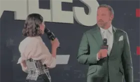 Ben Affleck le declara su amor a M&eacute;xico durante presentaci&oacute;n de Animales