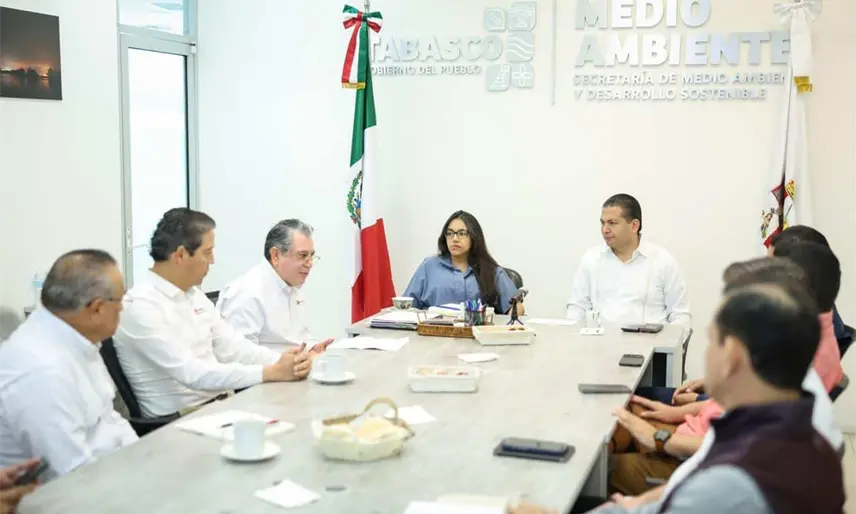 Autoridades y PEMEX acuerdan obras de infraestructura para frenar emanaciones de gas en Tabasco
