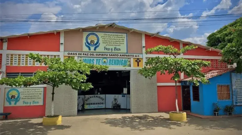 Buscan regularizar situaci&oacute;n migratoria de cubanos en albergue Amparito para trasladarlos a otro sitio: DIF Tabasco