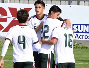 El tabasqueño Fernando Ruiz es titular con México Sub-17 ante China en la Vertex Cup de Inglaterra