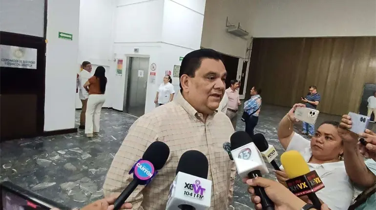 Celeridad en aprobaci&oacute;n de cuentas p&uacute;blicas es para darles &acute;carpetazo&acute;: Perredistas