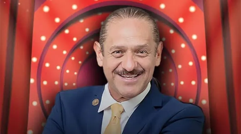 Teo Gonz&aacute;lez celebra 43 a&ntilde;os de carrera en Villahermosa