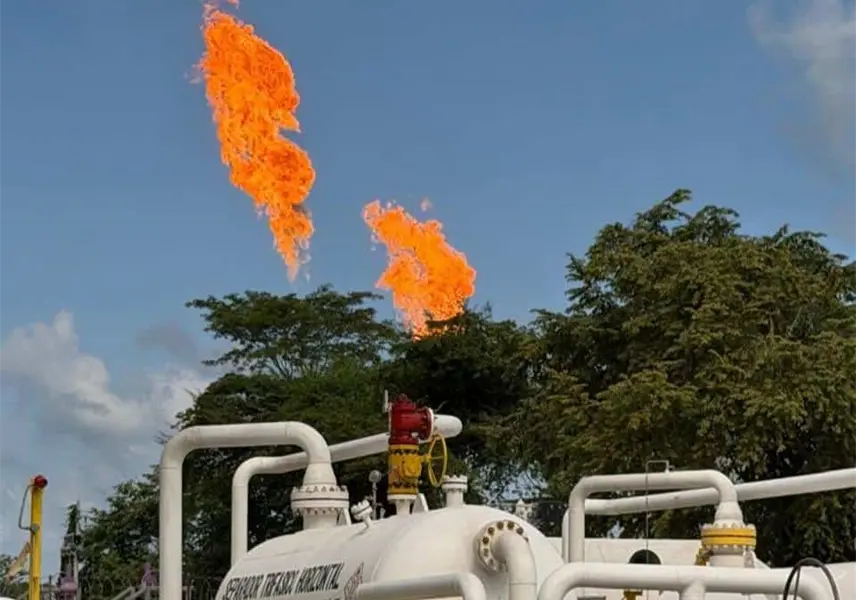 Se compromete Pemex a apagar dos mecheros de la zona Agave este enero: Bracamonte Se compromete Pemex a apagar dos mecheros de la zona Agave este enero: Bracamonte