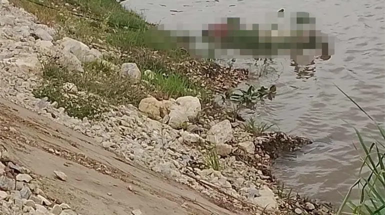 Hallan cuerpo sin vida y en estado de descomposici&oacute;n en aguas del r&iacute;o Grijalva