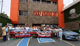 Protestan trabajadores del IMSS en Tabasco en rechazo al incremento de 2.9% al salario; exigen mejoras laborales