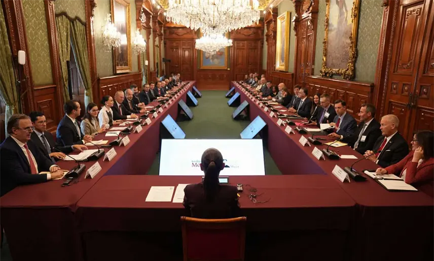 Presidente del CCE, califica de muy constructivo" el diálogo con Sheinbaum y el embajador Johnson