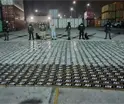 Incautan en Ecuador 1.6 toneladas de coca&iacute;na ocultas en maquinaria industrial con destino a M&eacute;xico