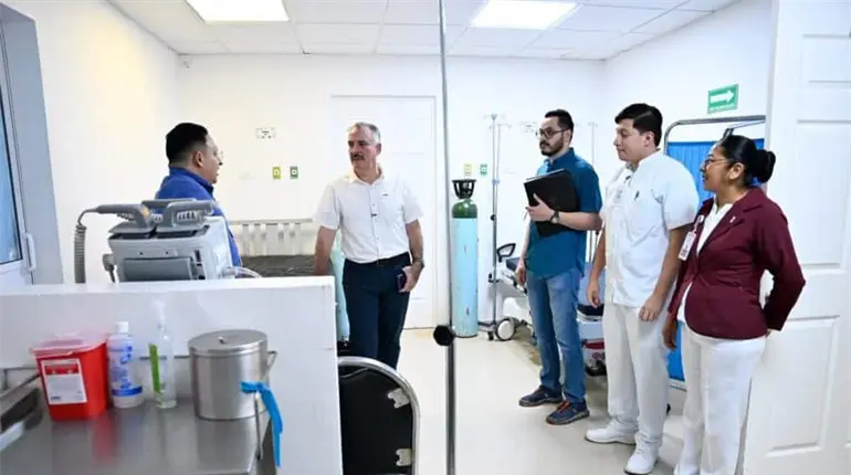 Recorre nuevo director del ISSET unidades m&eacute;dicas para identificar necesidades
