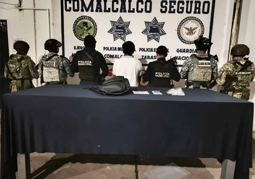 Cae menor de 15 años con varias dosis de droga en Comalcalco; portaba uniforme escolar Cae menor de 15 años con varias dosis de droga en Comalcalco; portaba uniforme escolar