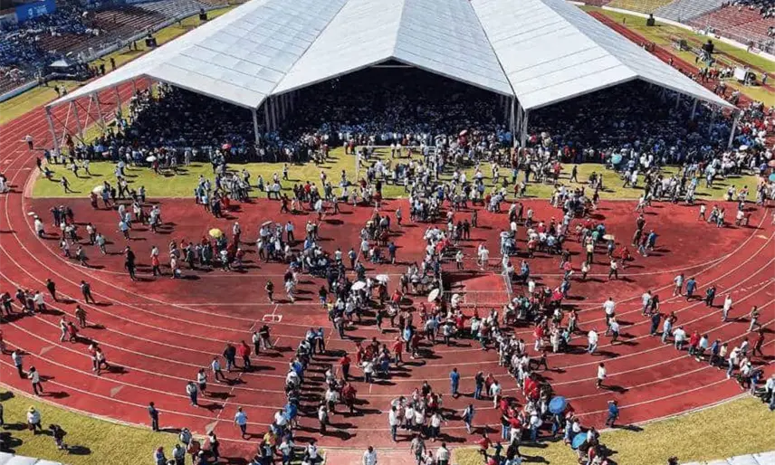 Descarta SOTOP daños en campo del Estadio Olímpico tras evento de Sheinbaum en Tabasco