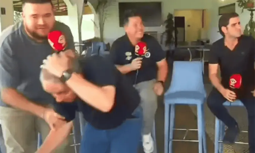 Video muestra el momento en que conductores de un programa deportivo en vivo, sintieron el fuerte temblor en Panamá