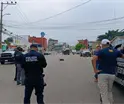 Gr&uacute;a deja sin luz a vecinos de 27 de febrero en Atasta; retienen la unidad