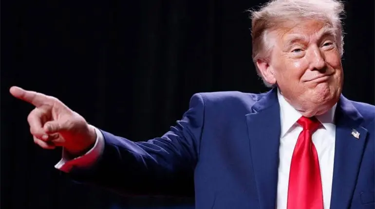 "Nadie ha o&iacute;do hablar de ella", arremete Trump contra la nobel de la Paz Navi Pillay, asegura que &eacute;l ha resuelto 8 guerras