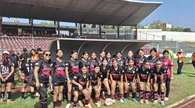 Arcanas gana la Copa Femenil de F&uacute;tbol del IEM Tabasco en la libre
