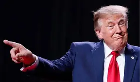 "Nadie ha o&iacute;do hablar de ella", arremete Trump contra la nobel de la Paz Navi Pillay