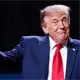 "Nadie ha o&iacute;do hablar de ella", arremete Trump contra la nobel de la Paz Navi Pillay