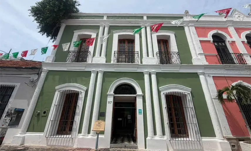 Denuncian deterioro en la Galería El Jaguar Despertado; urgen intervención de Cultura