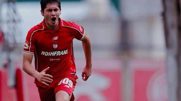 El tabasque&ntilde;o Fernando Ruiz anota ante Puebla y ya suma 9 goles con el Toluca sub-17 en el actual torneo