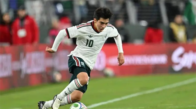 Messi elige a Gilberto Mora como una de las promesas internacionales a seguir