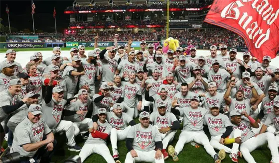 Cleveland elimina a Chicago y jugar&aacute; la final de la Liga Americana ante Tampa Bay