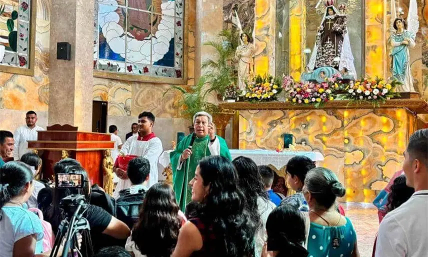 Desde la parroquia de Chiltepec piden por la operación del Papa León