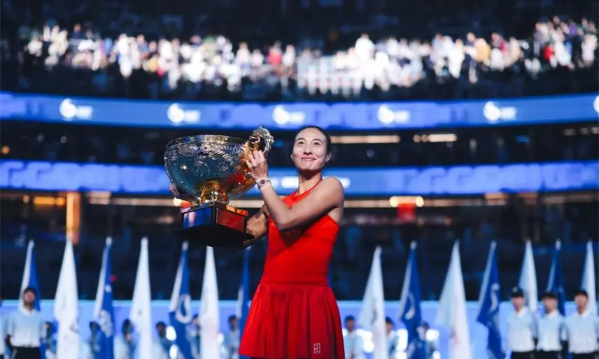 Zheng Qinwen ganó el Abierto de China, la primera de casa en ganar el torneo de Pekín