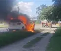 Se incendia veh&iacute;culo en la v&iacute;a corta a Cunduac&aacute;n