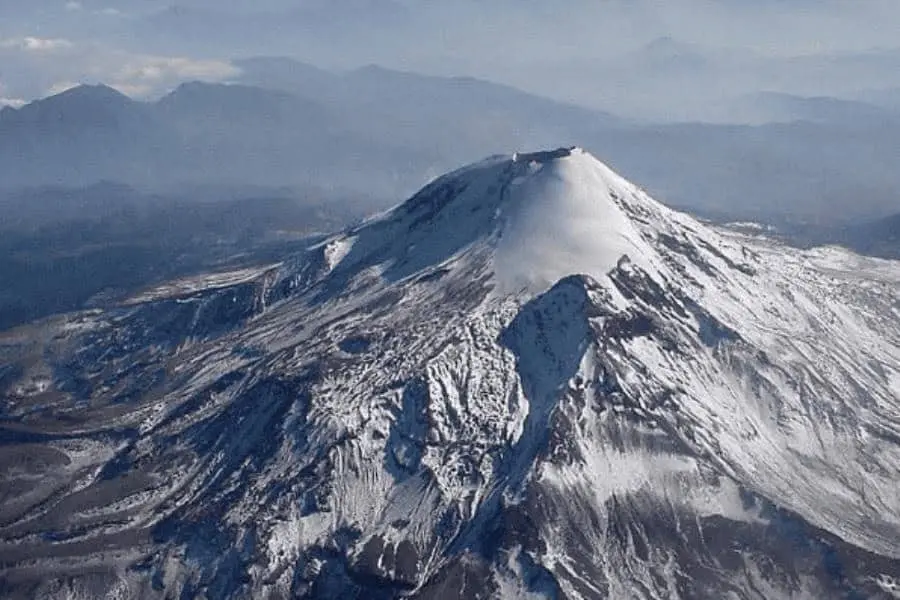 Advierten que el Pico de Orizaba podría perder su último glaciar en 2030 Advierten que el Pico de Orizaba podría perder su último glaciar en 2030
