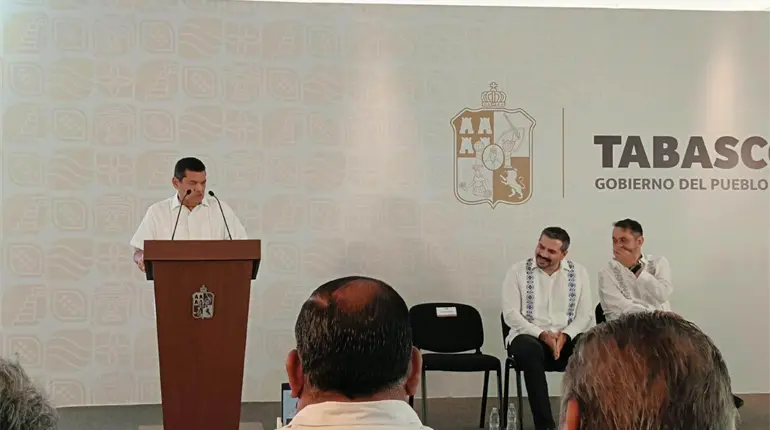 Gobernador descarta distracciones partidistas y asegura que su administraci&oacute;n est&aacute; enfocada en prioridades de Tabasco