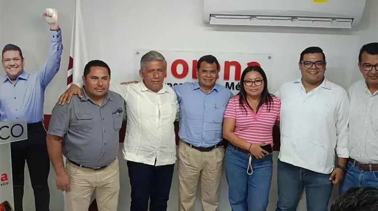 "Tengo abierta la posibilidad de continuar al frente" de Morena Tabasco, dice Chucho Selv&aacute;n